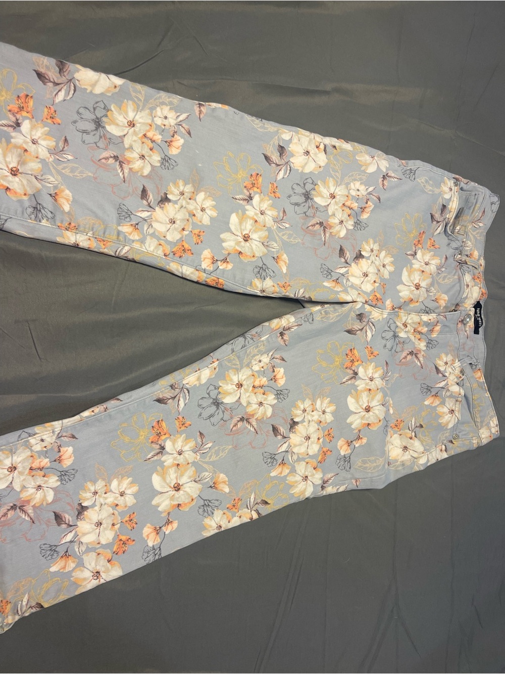 Nine West Chrystie Capri Floral Jeans Light Blue Crop Denim Stretch Size 12